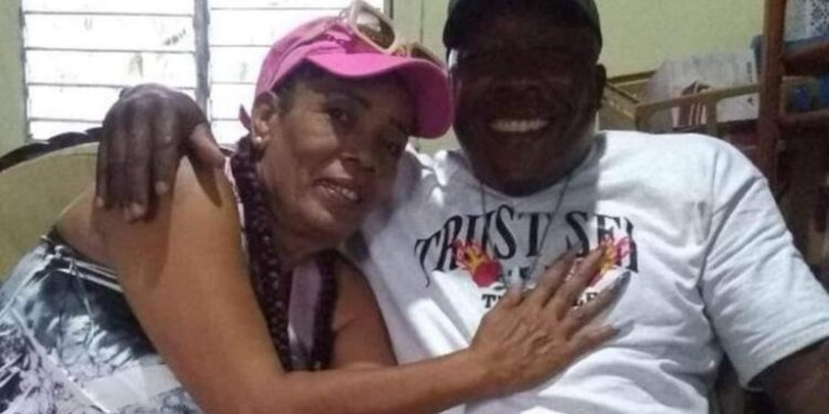Hombre mata a su pareja a puñaladas en SPM