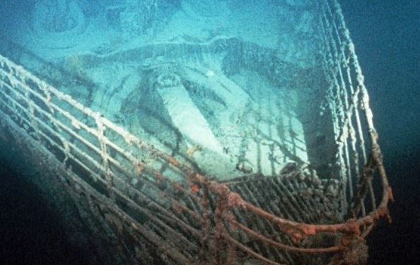 Desaparece un submarino que llevaba a cinco turistas a ver los restos del Titanic