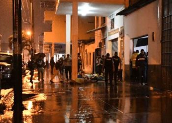 Al menos 10 muertos y otras 10 personas heridas en dos matanzas en Guayaquil