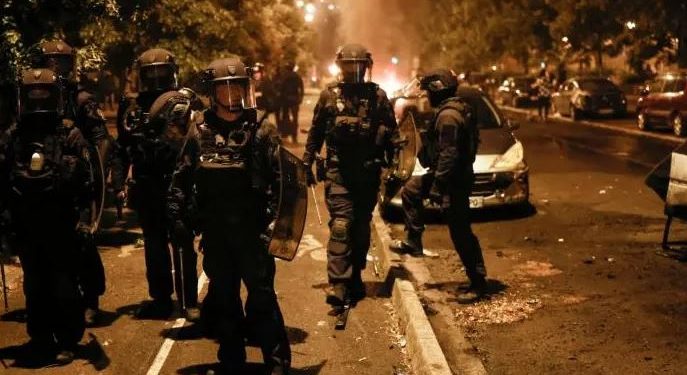 Disturbios aminoran en Francia pero el amplio despliegue de seguridad se mantiene