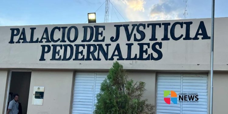 Tribunal colegiado imponen 30 años de prisión acusado de homicidio en Pedernales