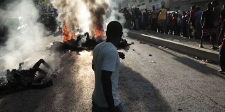 Estados Unidos urge a sus ciudadanos a abandonar Haití cuanto antes