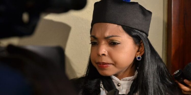 Yeni Berenice se reunió a puertas cerradas con Alfredo Pacheco