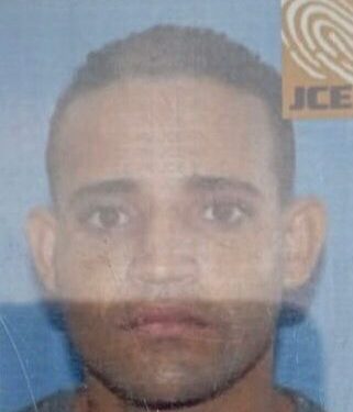 Apresan hombre intentó matar a  golpes su  madre y lanzó por un barranco en comunidad de Dajabón