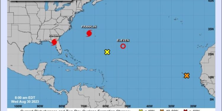 Idalia toca tierra en el noroeste de Florida
