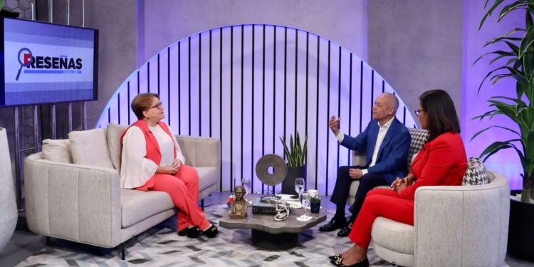 Gloria Ceballos: “La temporada ciclónica está en el inicio de su periodo crítico”