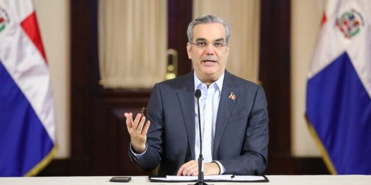 Luis Abinader confiado en que año escolar 2023-2024 será exitoso