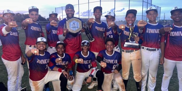 Valdez baseball academy /valdez hitting club conquista torneo en Estados Unidos