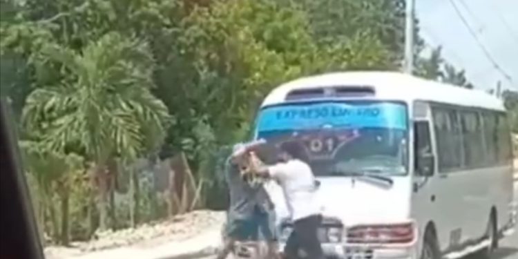 Se entrega cobrador de guagua de Dajabón que maltrató ciudadano norteamericano en Mao
