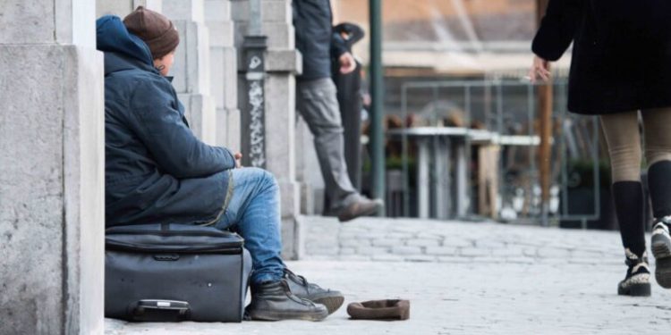 Unas 895.000 personas viven sin hogar en Europa, al alza en la mayoría de los países