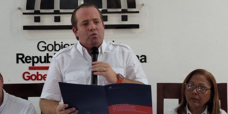 El gobierno entregó 47 millones de pesos a comerciantes afectados por cierre de la frontera en Dajabón