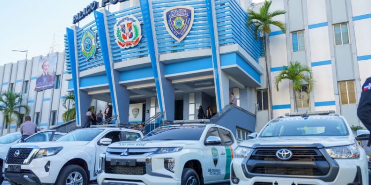 Se entrega hombre buscado por muerte de vigilantes en supermercado de Villa Mella