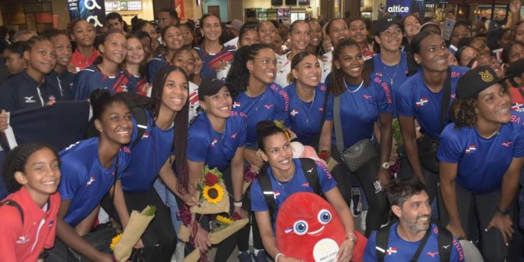 Reinas del Caribe llegan al país con su cuarta clasificación olímpica