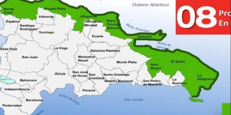 Colocan a ocho provincias en alerta verde por posibles inundaciones costeras del huracán Lee