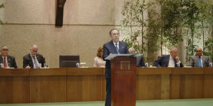 Banco Central  cumple 76 años; crecimiento económico justifica celebración