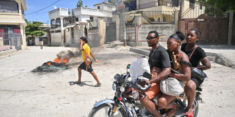 A Haití no les interesa el cierre o no de la frontera