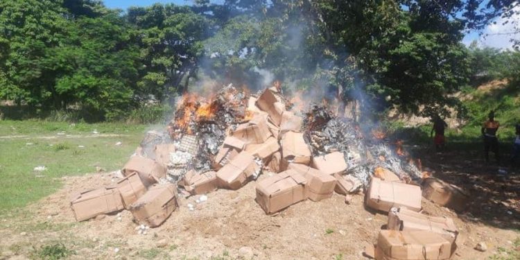 Haití quema 15 mil huevos procedente de RD