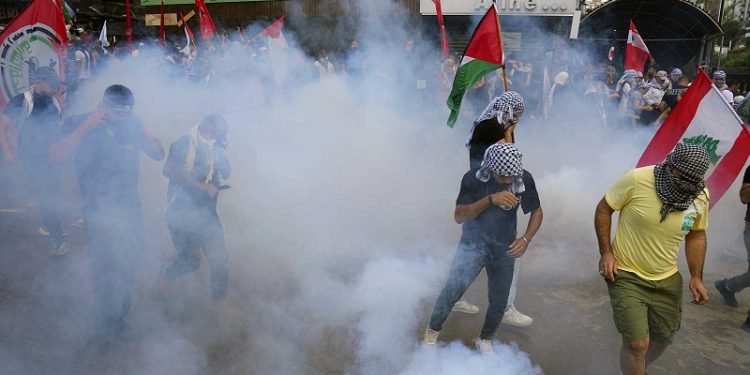 Protestas y ataques a embajadas de Israel y EE.UU. en Oriente