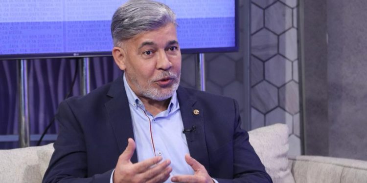 Experto en geopolítca entiende Gobierno debe aplicar la diplomacia proactiva con Haití