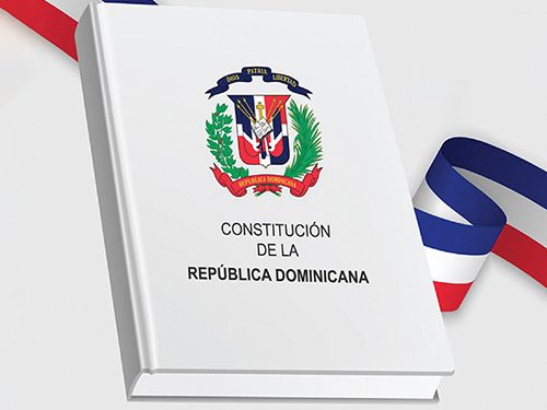 La Constitución en año especial