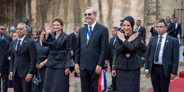 Luis Abinader asiste a tedeum por 180 aniversario de la Independencia Nacional