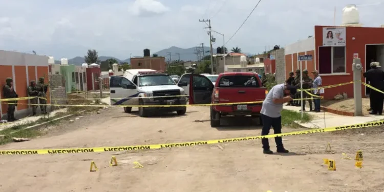 Asesinan a tiros al alcalde de un municipio de Jalisco en su automóvil