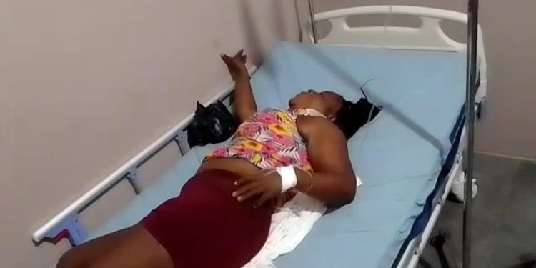 Se encuentra estable mujer que cayó de puente entre Juana Mendaz y Dajabón 