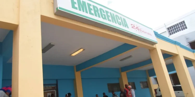 Dan de alta a estudiante apuñalada por expareja en la UASD en Barahona