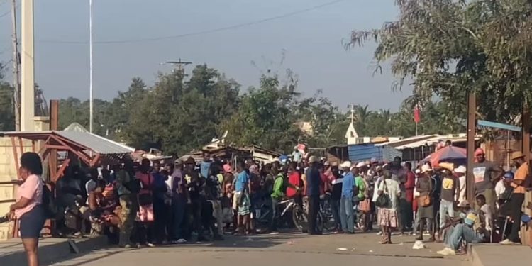Restringen entrada de haitianos por la frontera Dajabón