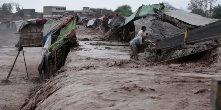 60 muertos por nevadas y lluvias en Afganistán