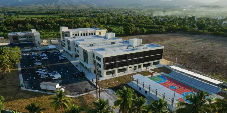 Gobierno inaugura la Ciudad Universitaria de la UASD en Azua