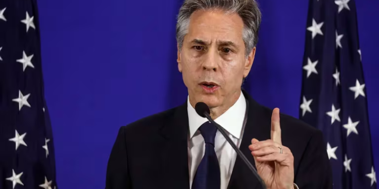 EU advierte a Irán que continuará apoyando la defensa de Israel