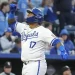 Nelson Velázquez celebra sus jonrones con una picardía especial