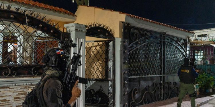 Más de 38 allanamientos al sur de RD y en Santo Domingo Este en Fase II de Operación Caimán