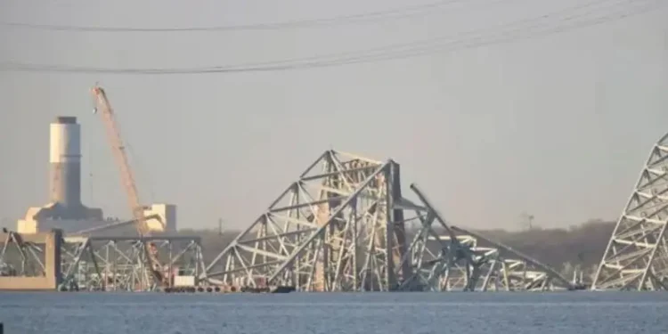 Autoridades estadounidenses hallan un nuevo cuerpo del accidente en el puente de Baltimore
