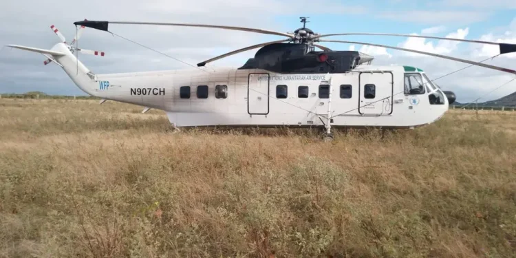 Helicóptero de EE.UU con destino hacia Haití realiza aterrizaje de emergencia en Montecristi