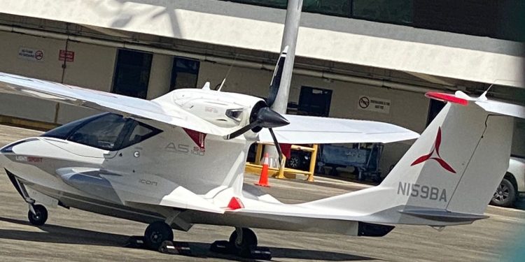 Avioneta no se accidentó y solo acuatizó en presa