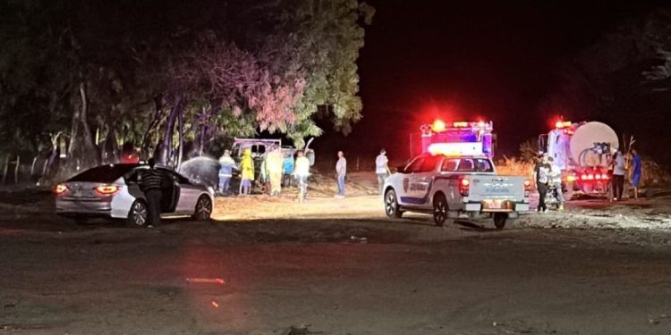 Se incendia vehículo de Carga en Dajabón