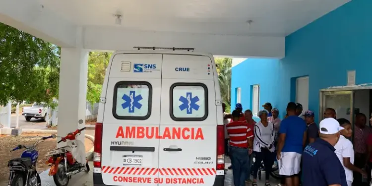 Adolescente resultó con fracturas en distintas partes del cuerpo durante accidente de tránsito en Montecristi