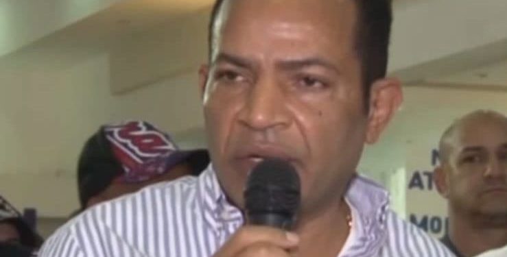 Transportista Juan Marte se queja subsidios del Estado no llegan a los choferes