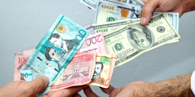 El dólar bajó otros 5 centavos y se cambia este viernes a RD$59.16