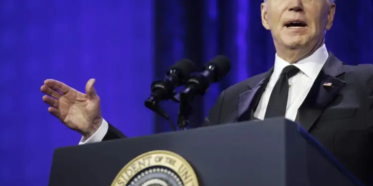 Biden frena el envío de armas a Israel para evitar la invasión de Rafah