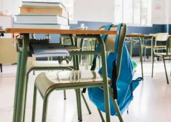A prisión preventiva maestro investigado por violar a varias alumnas de un liceo en Santiago