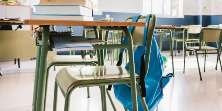A prisión preventiva maestro investigado por violar a varias alumnas de un liceo en Santiago