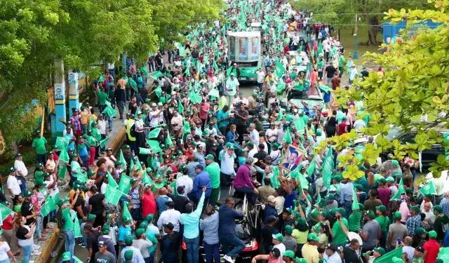 Leonel inicia marchas-caravanas este miércoles en Cotuí y el jueves en provincias del sur