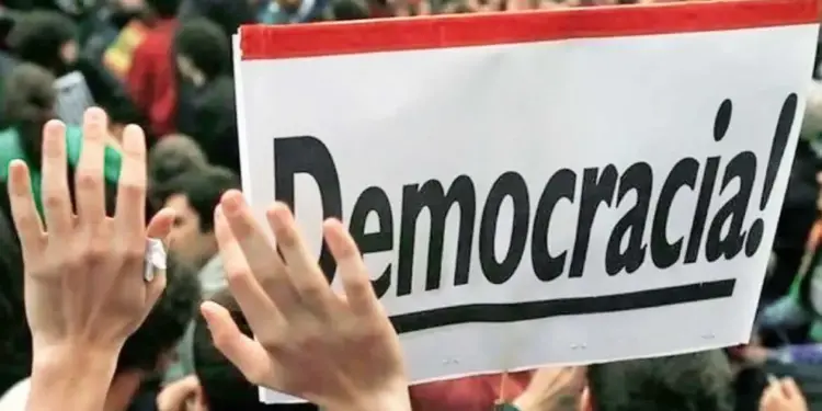 Partidos y democracia