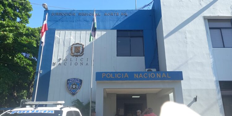 Apresan dos delincuentes en Puerto Plata se dedicaban a asaltar motoconchistas a filo de cuchillo