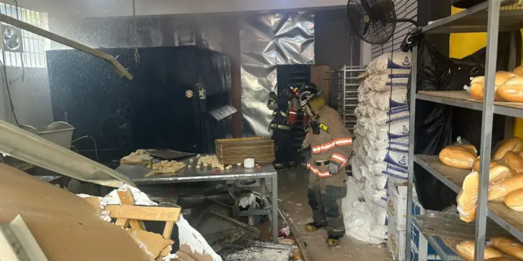 Fallece menor afectado por explosión en panadería en La Vega