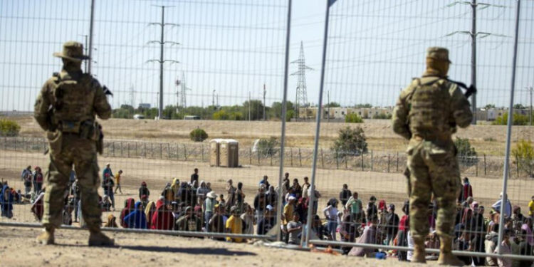 Disminuyen a un 70 % la liberación de migrantes que ingresan ilegal a EE.UU.