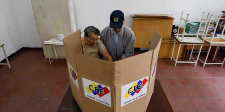 La OEA aprueba una resolución que pide publicar las actas electorales de Venezuela